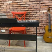 Музыкальная комната (Factory)