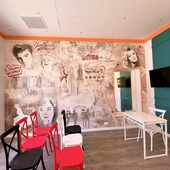 Малый зал (Friends)