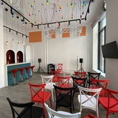 Большой зал (Famous)