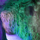 Сказочный лес и пещера