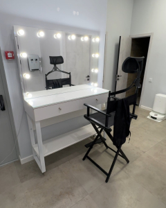 Гримерное место №1