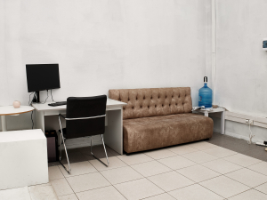 Малый зал с циклорамой