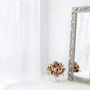 Белая комната