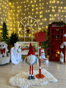 Kids room (тёмный зал)