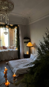 Большая комната на Петроградской