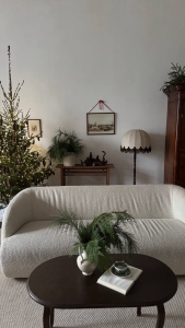 Гостиная в особняке на Выборгской