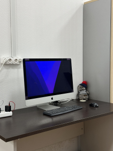 Большой зал с циклорамой