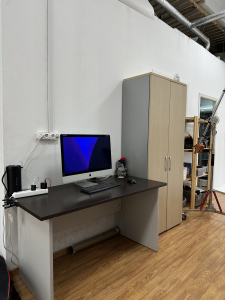 Малый зал с циклорамой