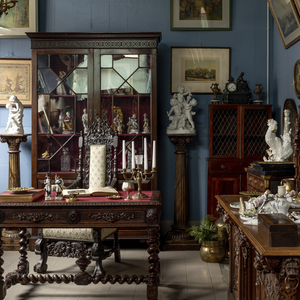 Антикварный магазин Antik&Brut