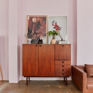 Зал розовый