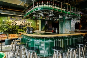 Фонтан и Бары