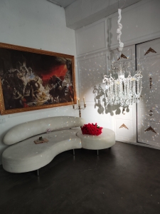 All in Ванеева (черный и белый залы)