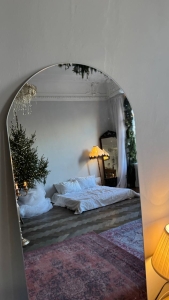 Большая комната на Петроградской