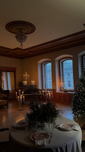 Каминный зал в особняке на Невском