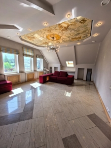 Зал Звездный