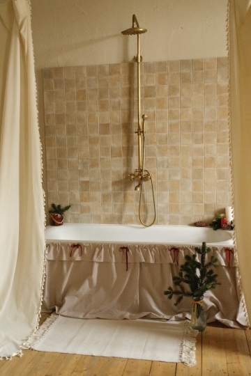 Зал 2 (Bath) c новогодним декором