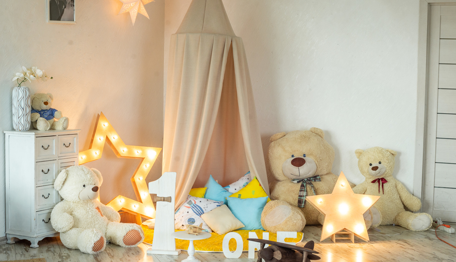 Светлый зал 