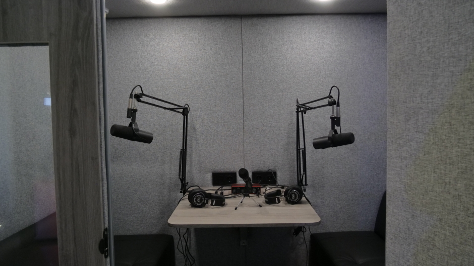 Основной зал