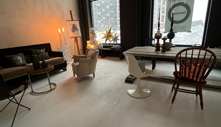 Основной зал