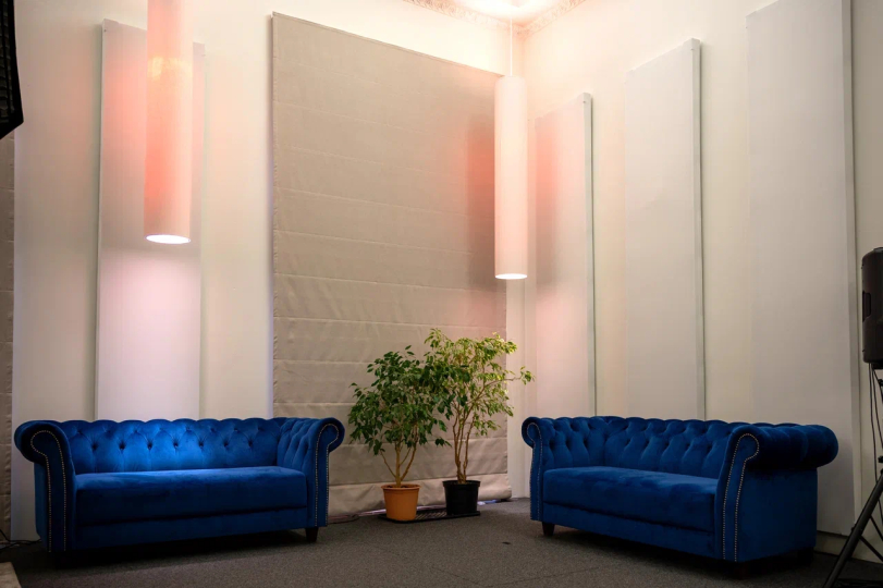 Зал Каминный