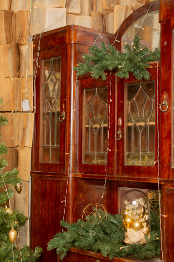 Студия целиком