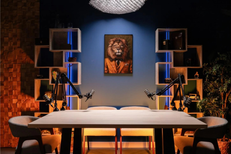 Основной зал