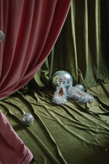 Зал 2 (Bath) c новогодним декором