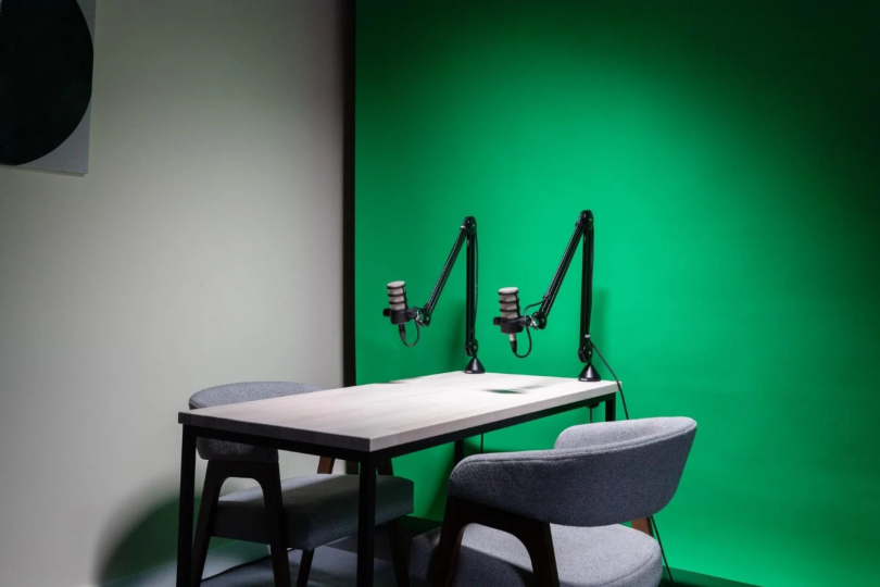 Основной зал