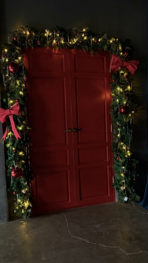 All in Ванеева (черный и белый залы)