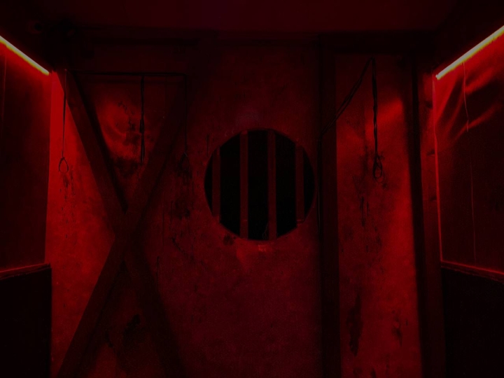 ЧЕРНОЕ КРЫЛО