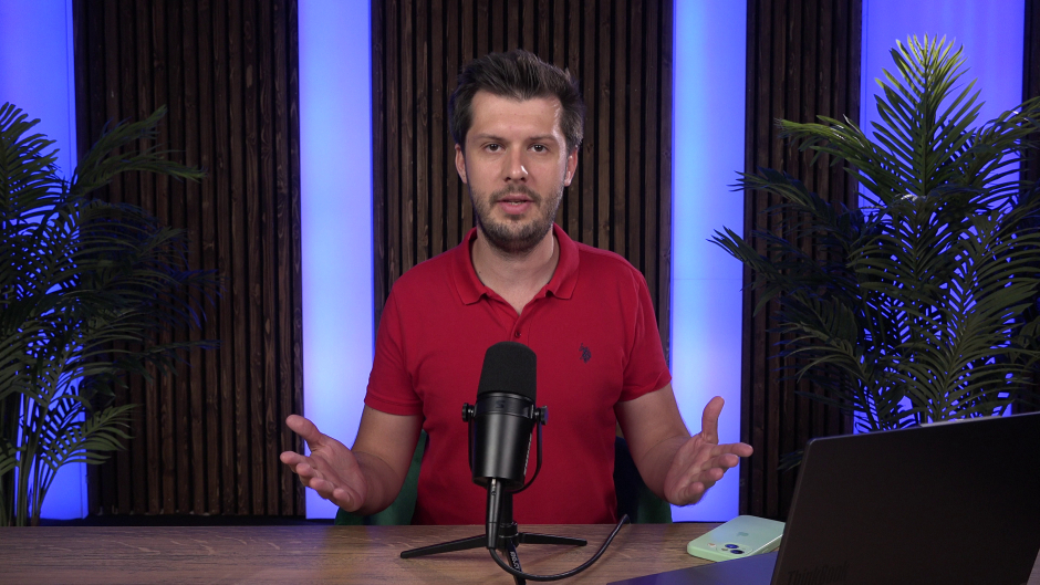 Деревянный