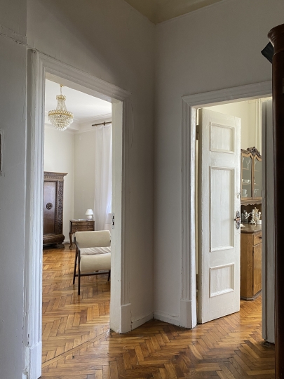 Винтажная квартира в Сталинке  с роялем- Twosabe studio