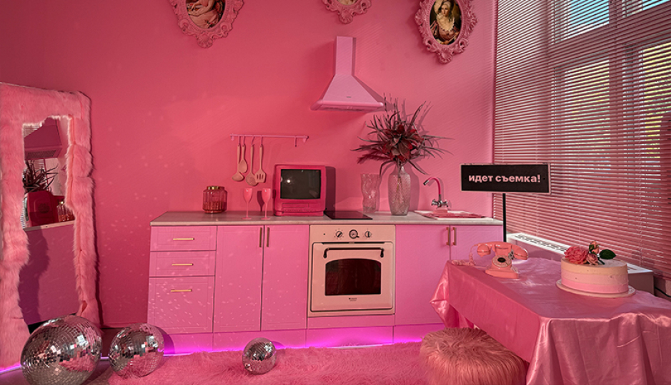 Pink Photo Studio