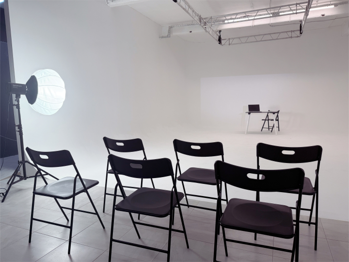 Съемочный павильон CRISP