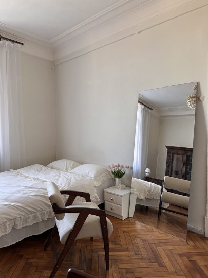 Винтажная квартира в Сталинке  с роялем- Twosabe studio