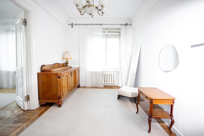 Красный угол