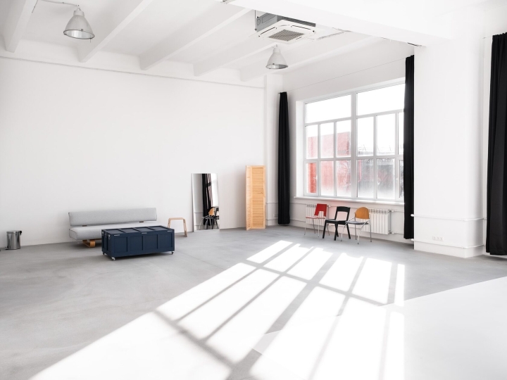 1826  Studio Серпуховская