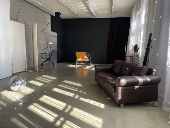 Фотостудия STEKLO