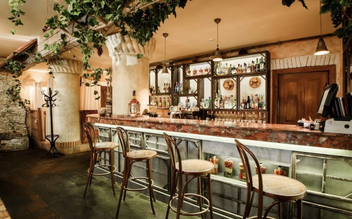 Кавказский дворик