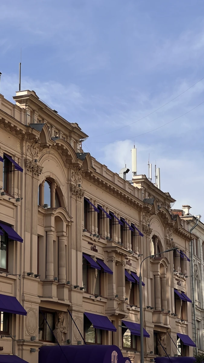 Роскошный фасада Пассажа