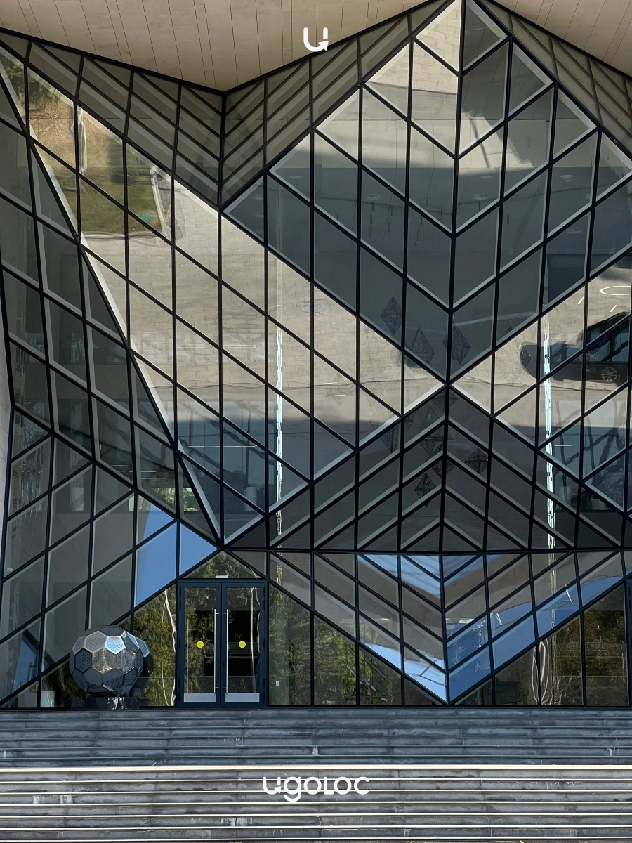 Ледовый центр Кристалл