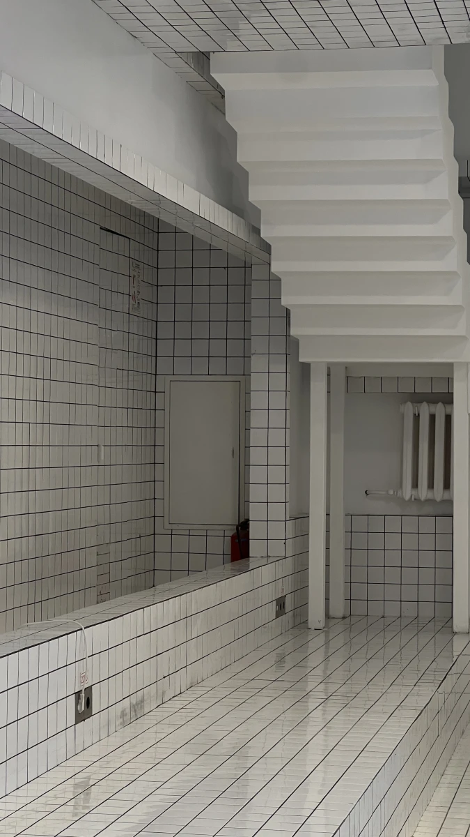 Арт пространство в стиле минимализм