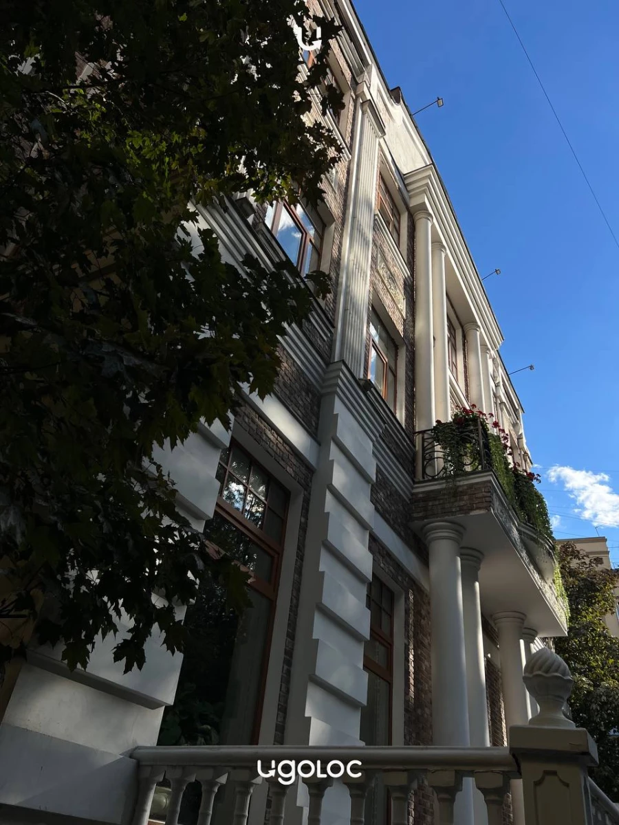 Европейский дворик