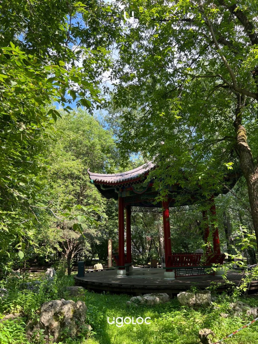 Парк Хуамин