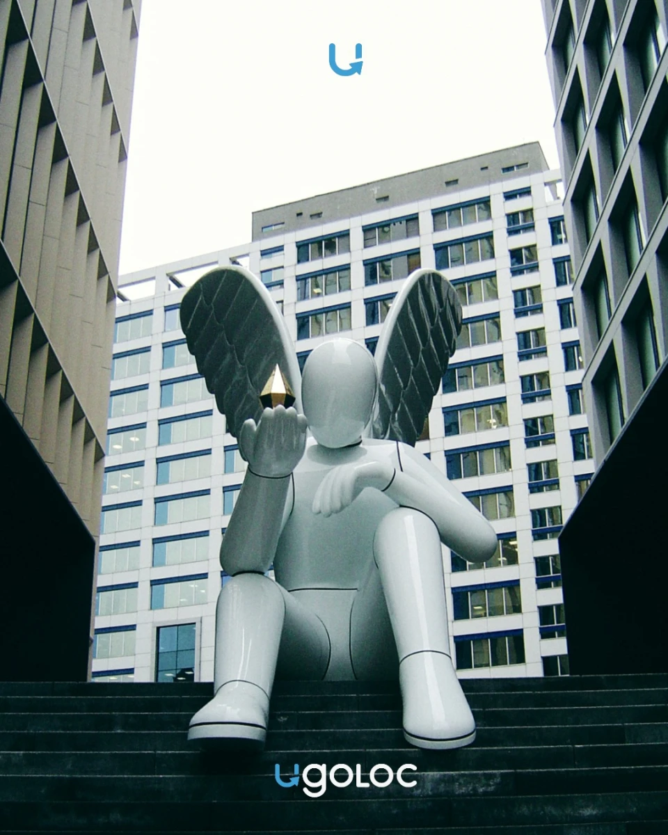 Скульптура с ангелом на Белорусской