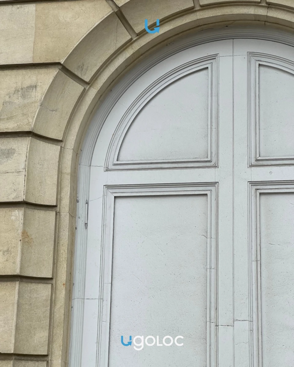 Дверь на Студенческой