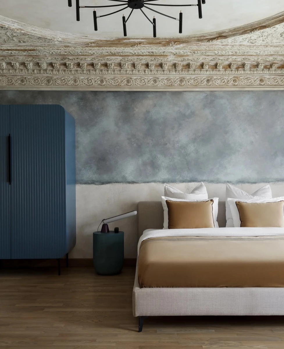 Twelve reasons hotel