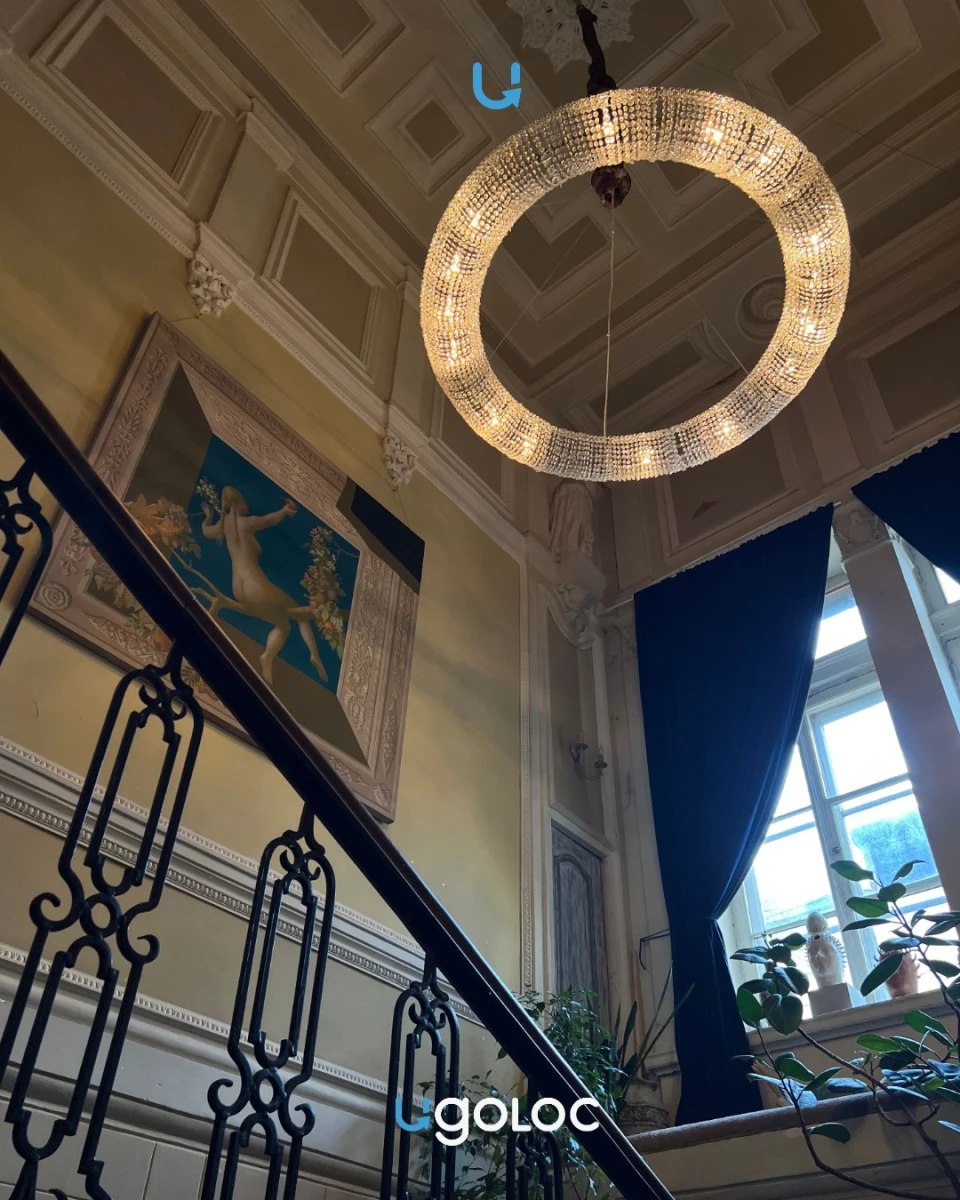 Красивая дверь в особняк Лорис-Меликова