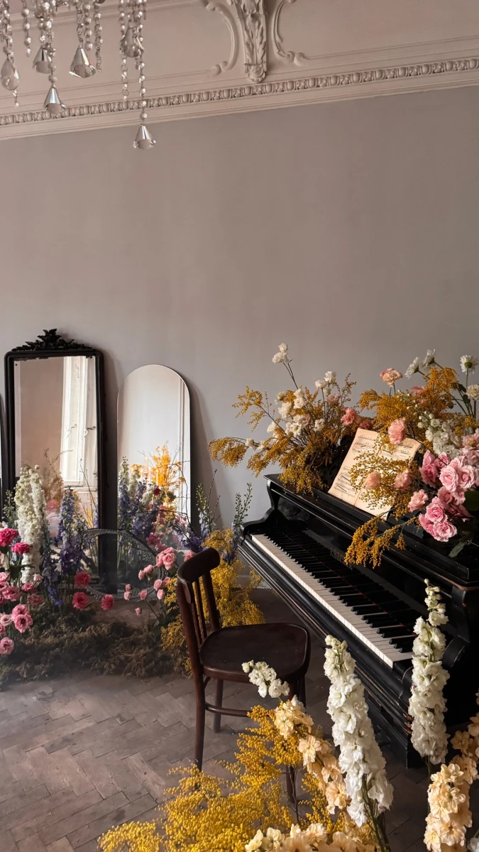 Большая комната на Петроградской