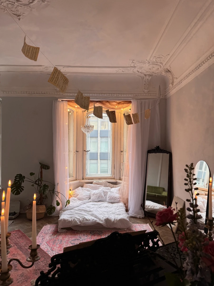 Большая комната на Петроградской